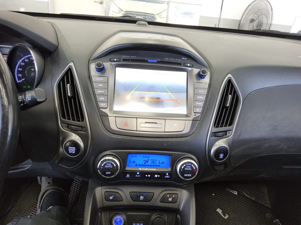 HYUNDAI NEW TUCSON ix DIESEL R2.0 2WD MODERN 2014 - zdjęcie 18