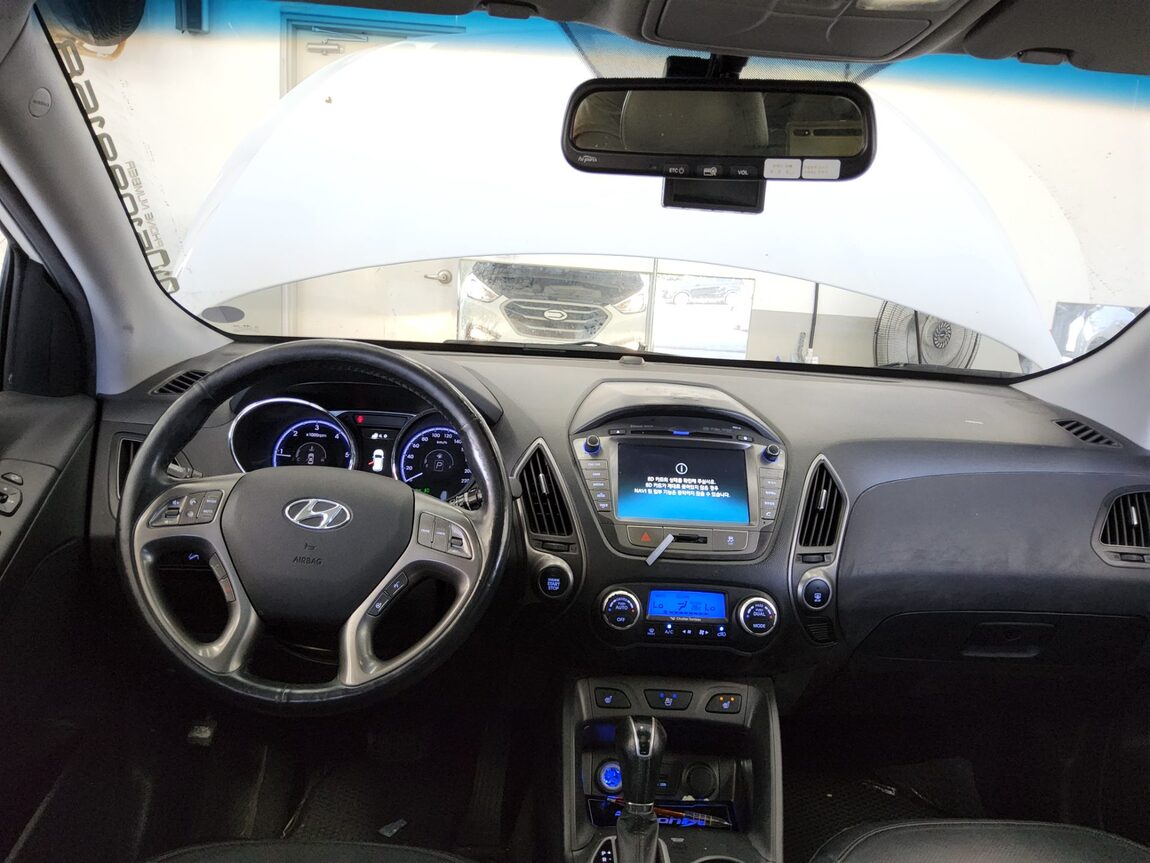 HYUNDAI NEW TUCSON ix DIESEL R2.0 2WD MODERN 2014 - zdjęcie 11