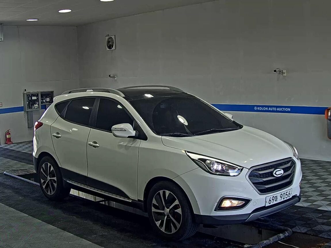 HYUNDAI NEW TUCSON ix DIESEL R2.0 2WD MODERN 2014 - zdjęcie 3