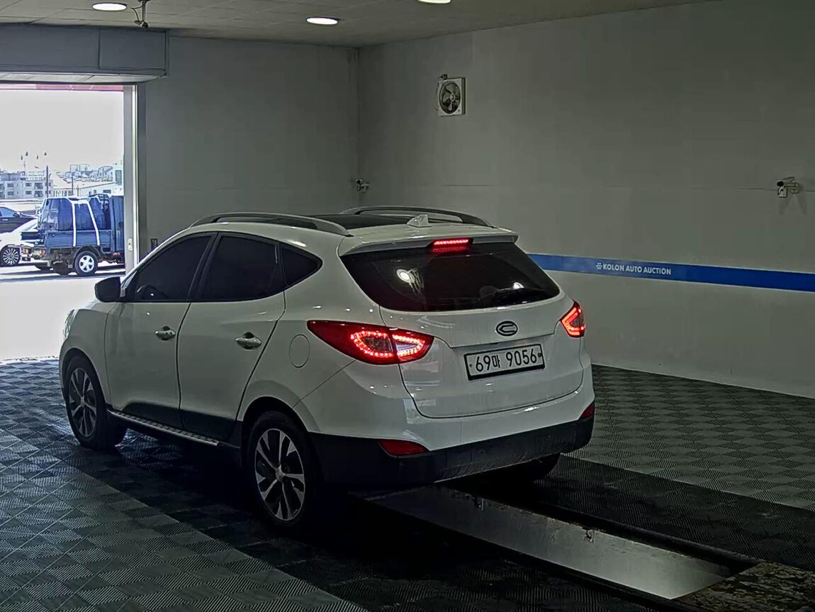HYUNDAI NEW TUCSON ix DIESEL R2.0 2WD MODERN 2014 - zdjęcie 6