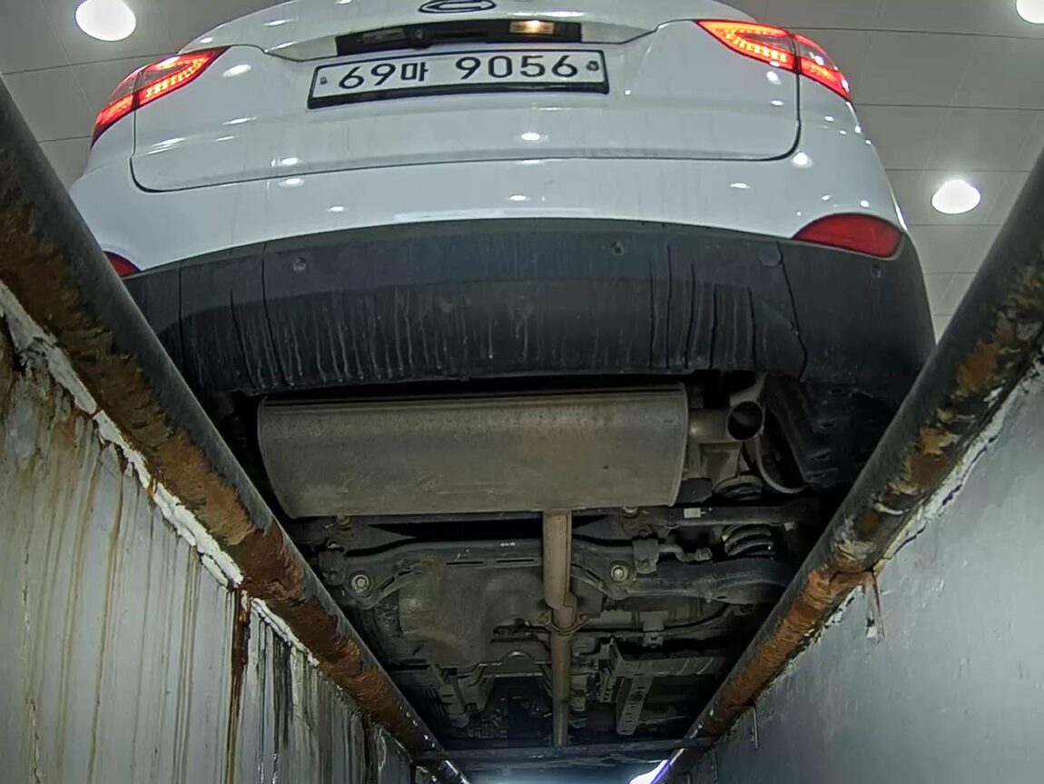 HYUNDAI NEW TUCSON ix DIESEL R2.0 2WD MODERN 2014 - zdjęcie 8