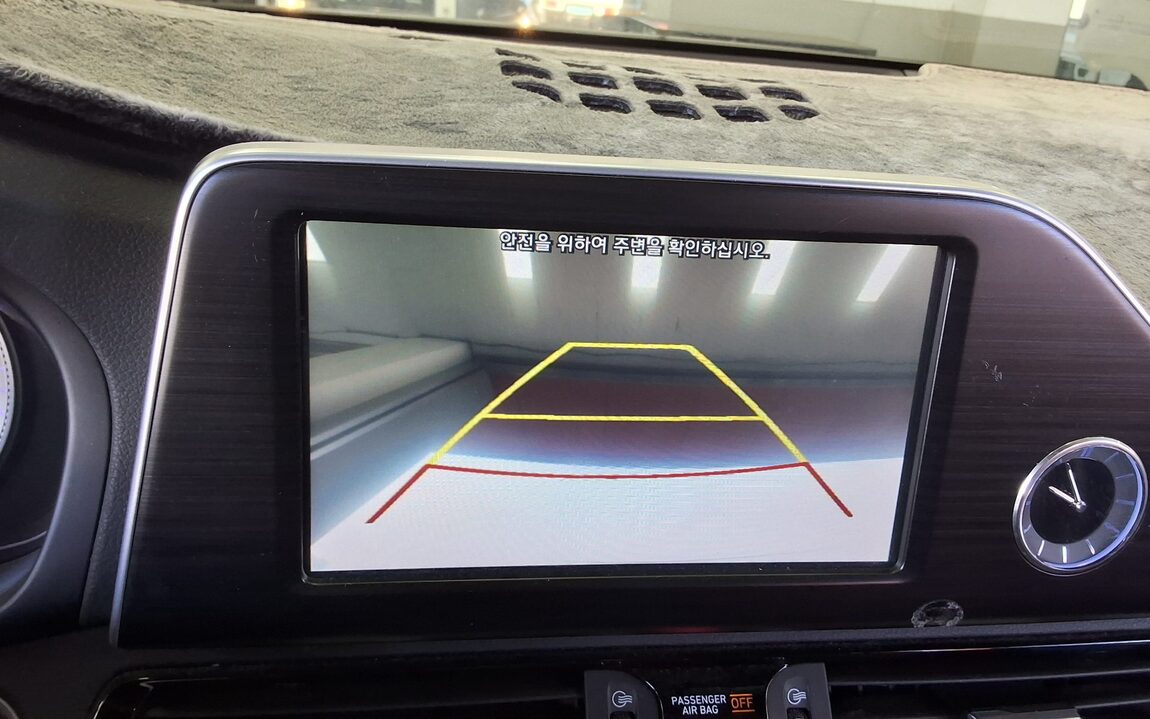 HYUNDAI GRANDEUR IG 3.0 LPi RENTAL CAR MODERN 2017 - zdjęcie 19