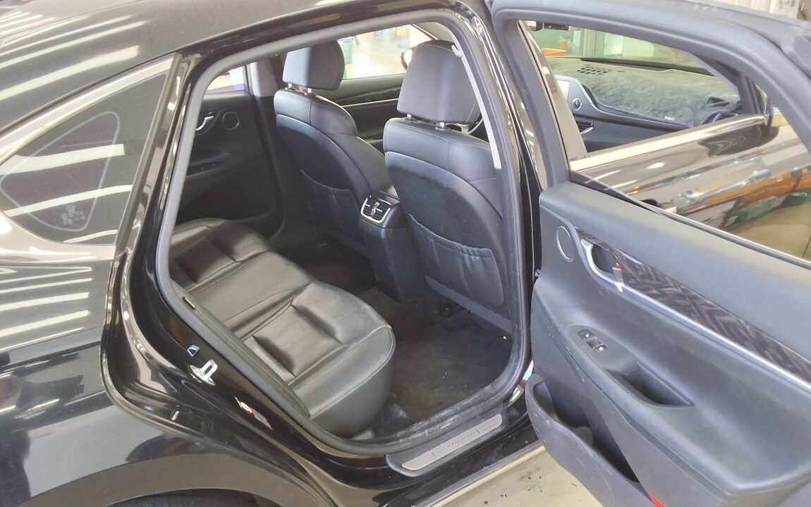 HYUNDAI GRANDEUR IG 3.0 LPi RENTAL CAR MODERN 2017 - zdjęcie 13