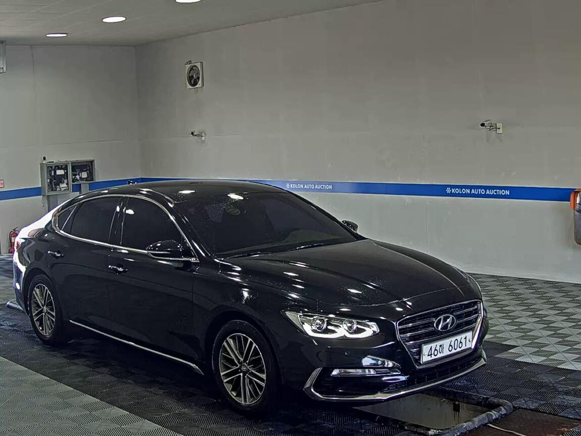 HYUNDAI GRANDEUR IG 3.0 LPi RENTAL CAR MODERN 2017 - zdjęcie 3