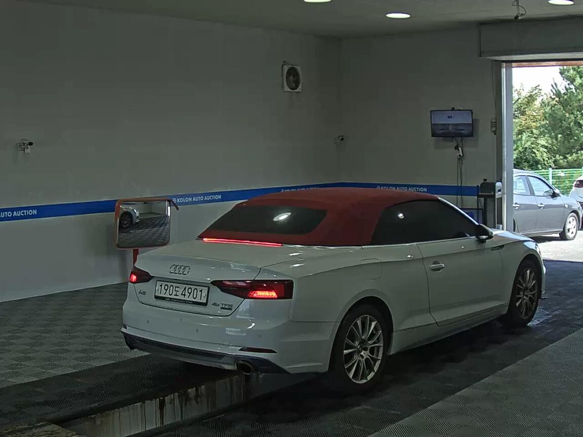 AUDI A5 (2ND GEN) 45TFSI QUATTRO CABRIOLET 2019 - zdjęcie 5
