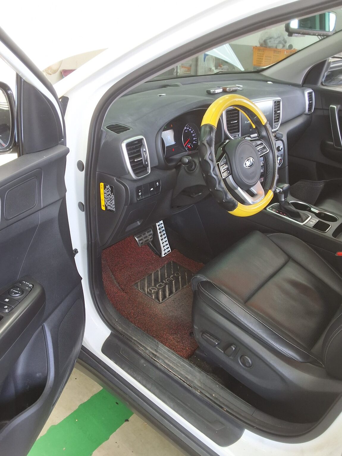 KIA SPORTAGE THE BOLD R2.0 DIESEL 2WD PRESTIGE 2020 - zdjęcie 10
