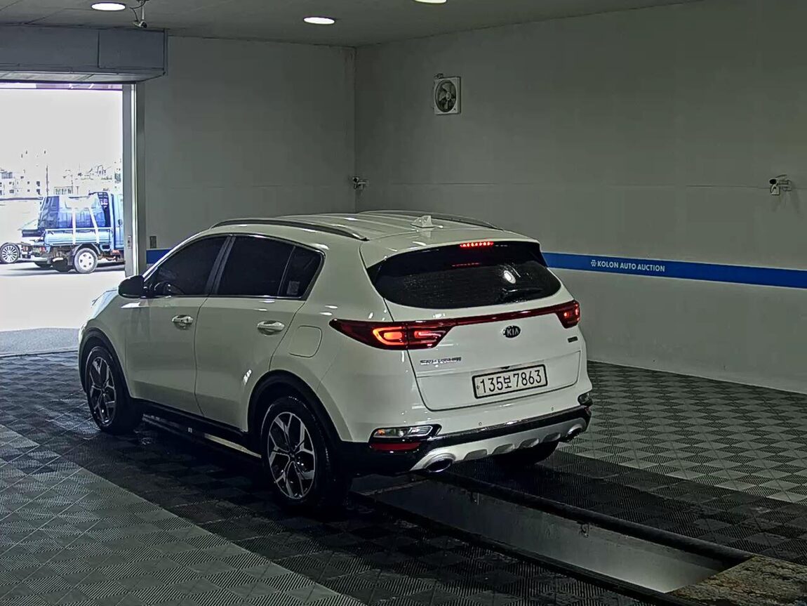 KIA SPORTAGE THE BOLD R2.0 DIESEL 2WD PRESTIGE 2020 - zdjęcie 6