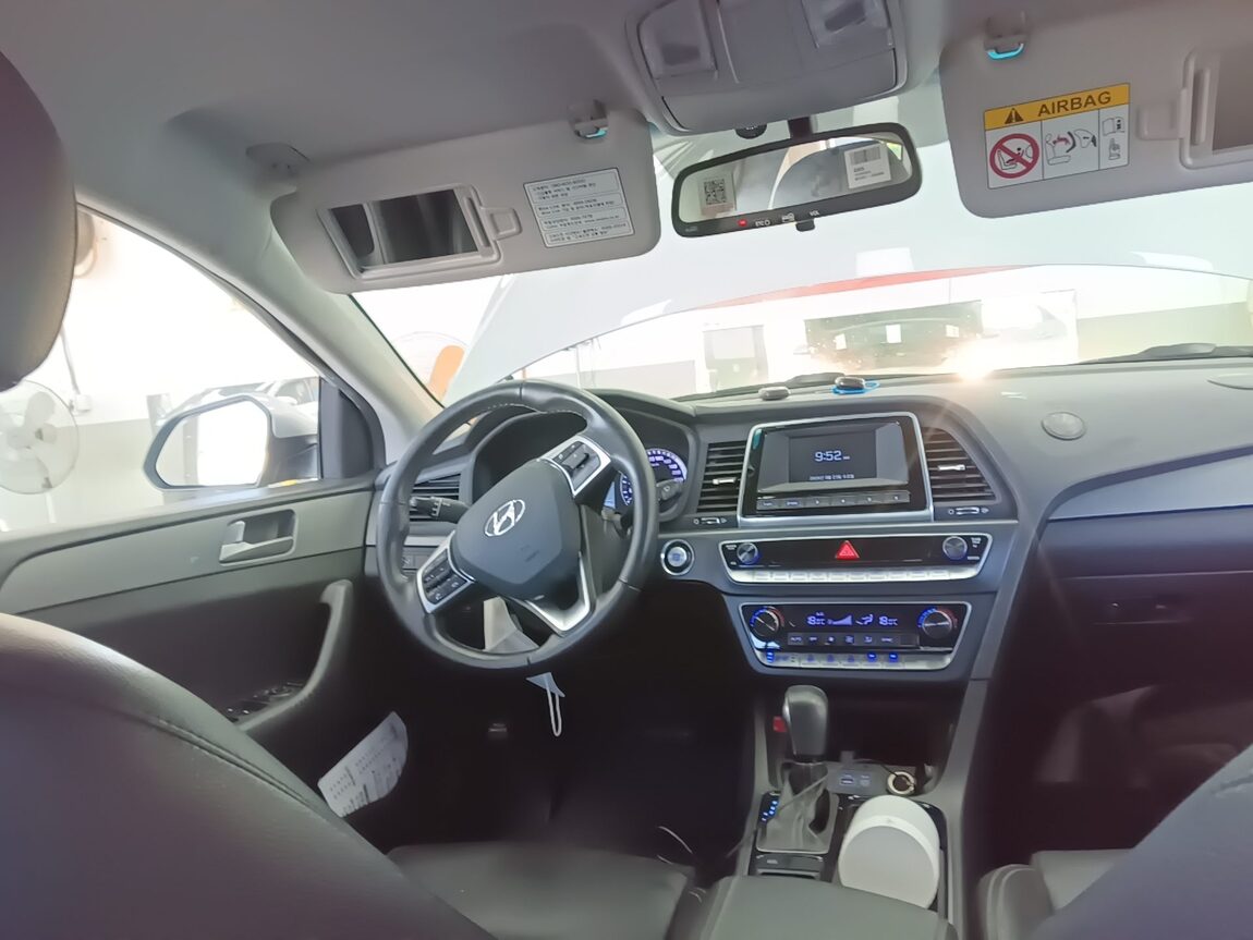 HYUNDAI LF SONATA NEW RISE LPi TAXI DELUXE MODEL 2022 - zdjęcie 18