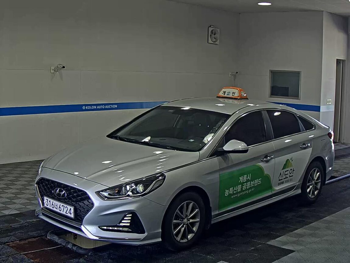 HYUNDAI LF SONATA NEW RISE LPi TAXI DELUXE MODEL 2022 - zdjęcie 2