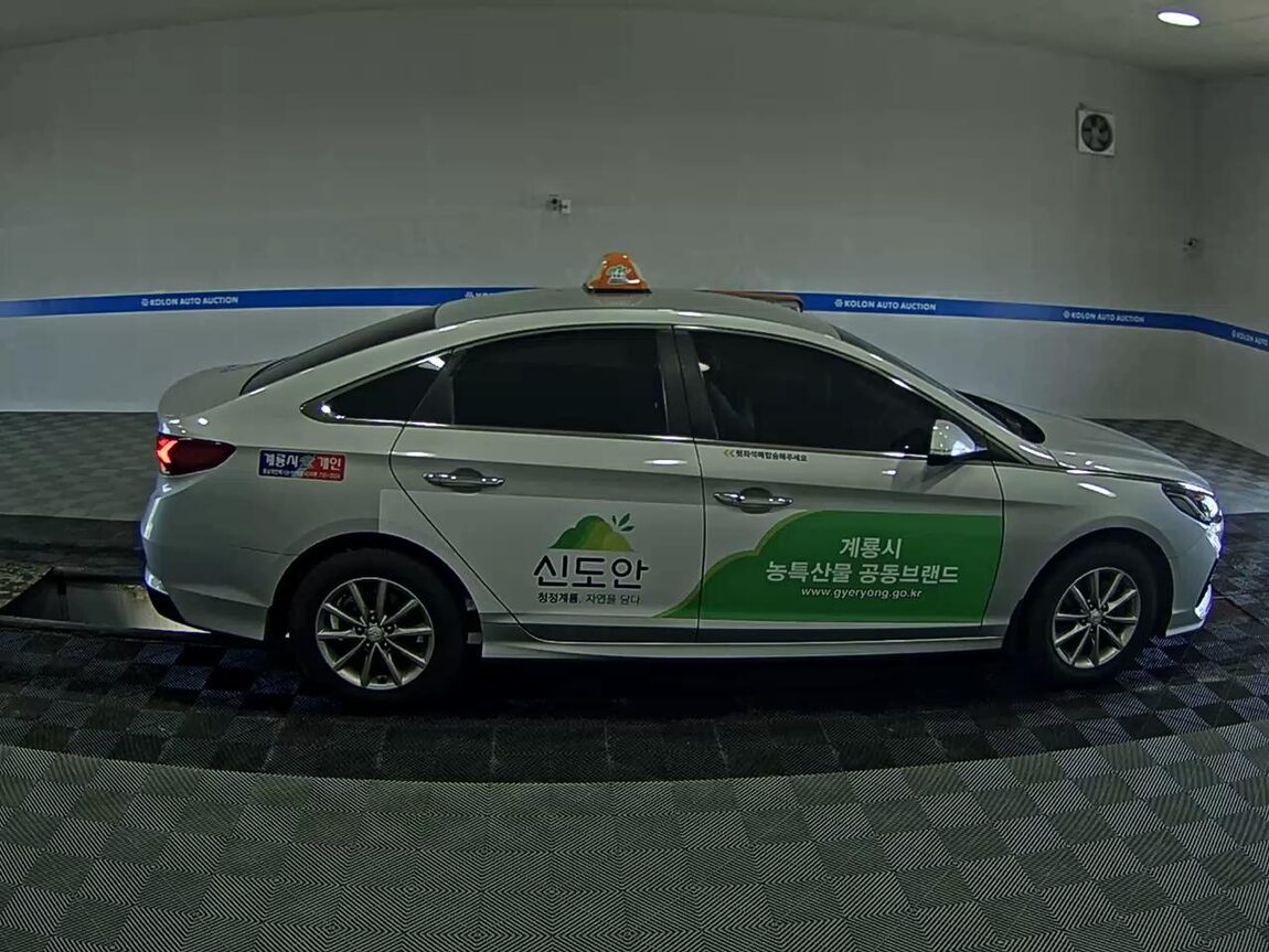 HYUNDAI LF SONATA NEW RISE LPi TAXI DELUXE MODEL 2022 - zdjęcie 4
