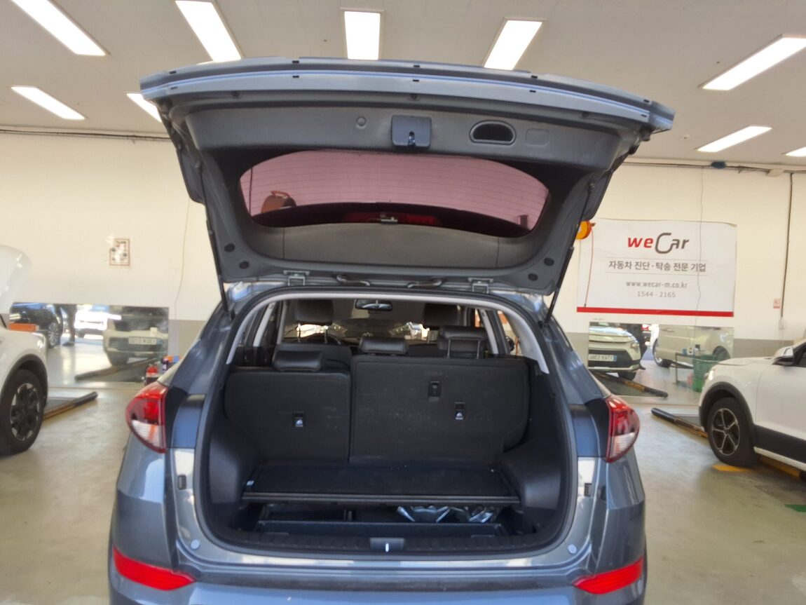 HYUNDAI ALL NEW TUCSON GASOLINE 1.6 TURBO 2WD PREMIUM 2018 - zdjęcie 15