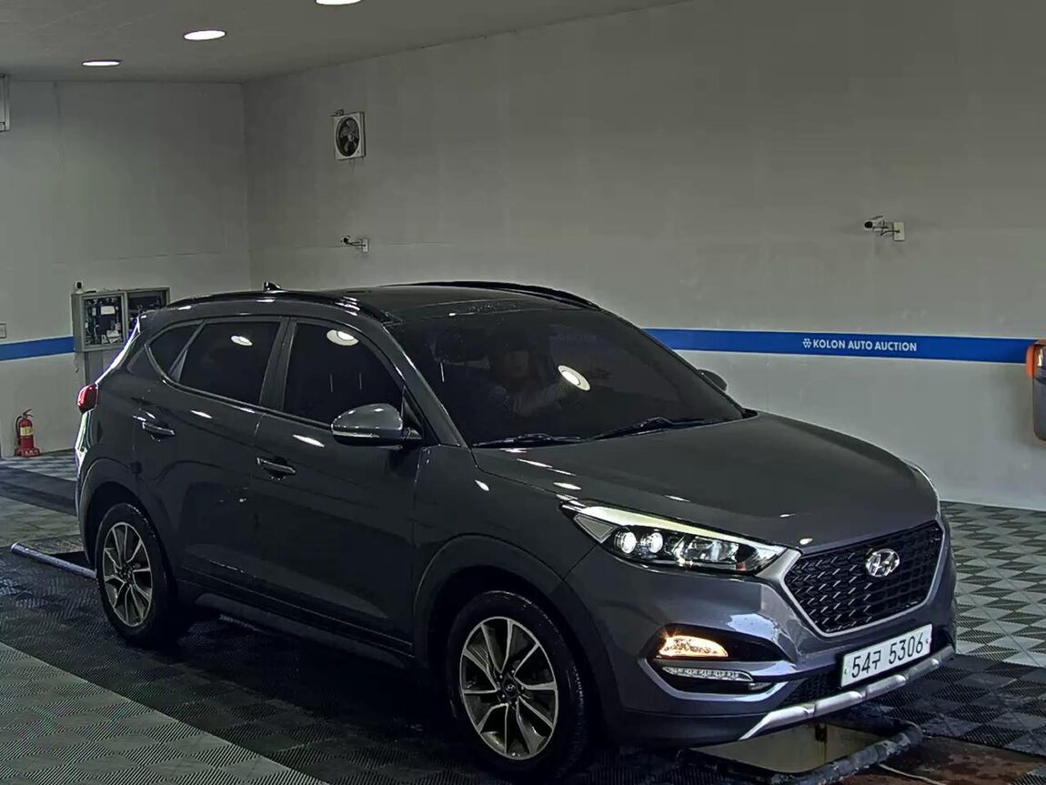 HYUNDAI ALL NEW TUCSON GASOLINE 1.6 TURBO 2WD PREMIUM 2018 - zdjęcie 3