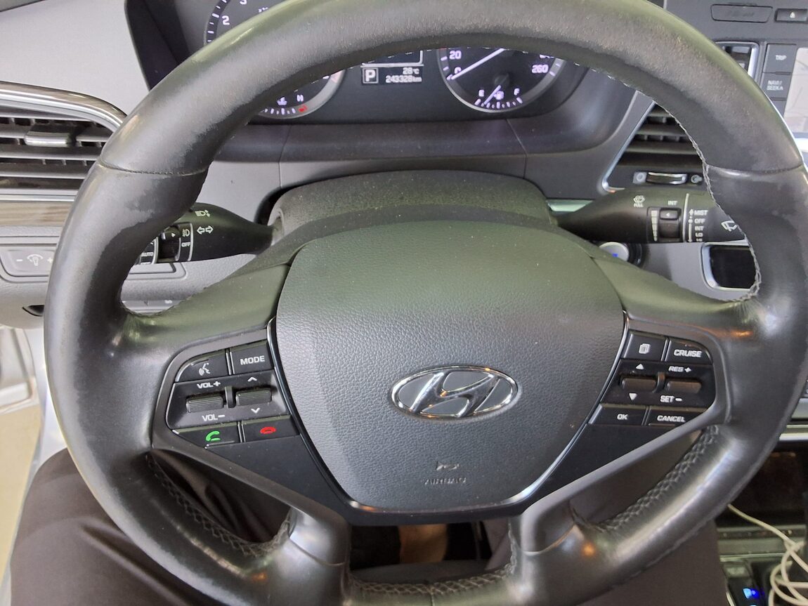 HYUNDAI LF SONATA 2.0 CVVL SMART 2015 - zdjęcie 18