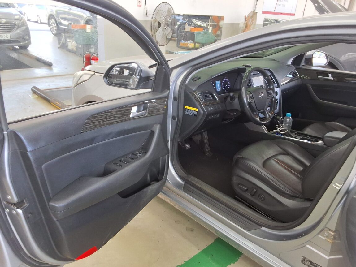 HYUNDAI LF SONATA 2.0 CVVL SMART 2015 - zdjęcie 10