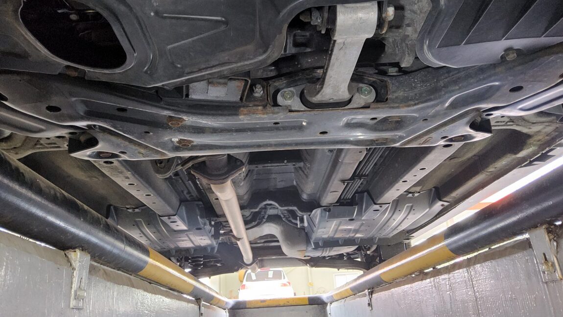 HYUNDAI TUCSON ix DIESEL R20 2WD LX20 PREMIER 2012 - zdjęcie 20