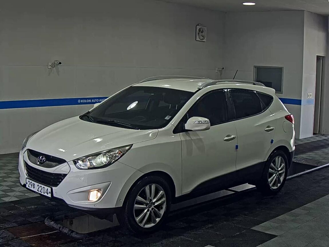 HYUNDAI TUCSON ix DIESEL R20 2WD LX20 PREMIER 2012 - zdjęcie 2