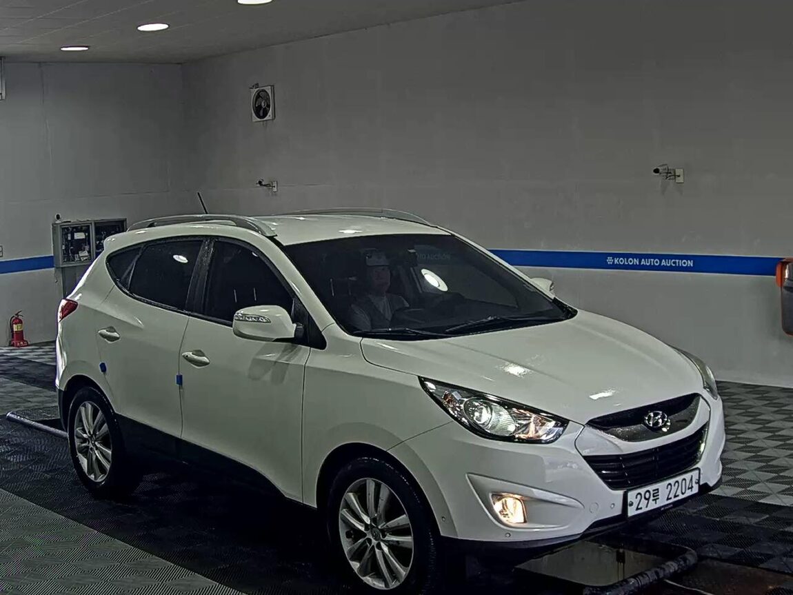 HYUNDAI TUCSON ix DIESEL R20 2WD LX20 PREMIER 2012 - zdjęcie 3