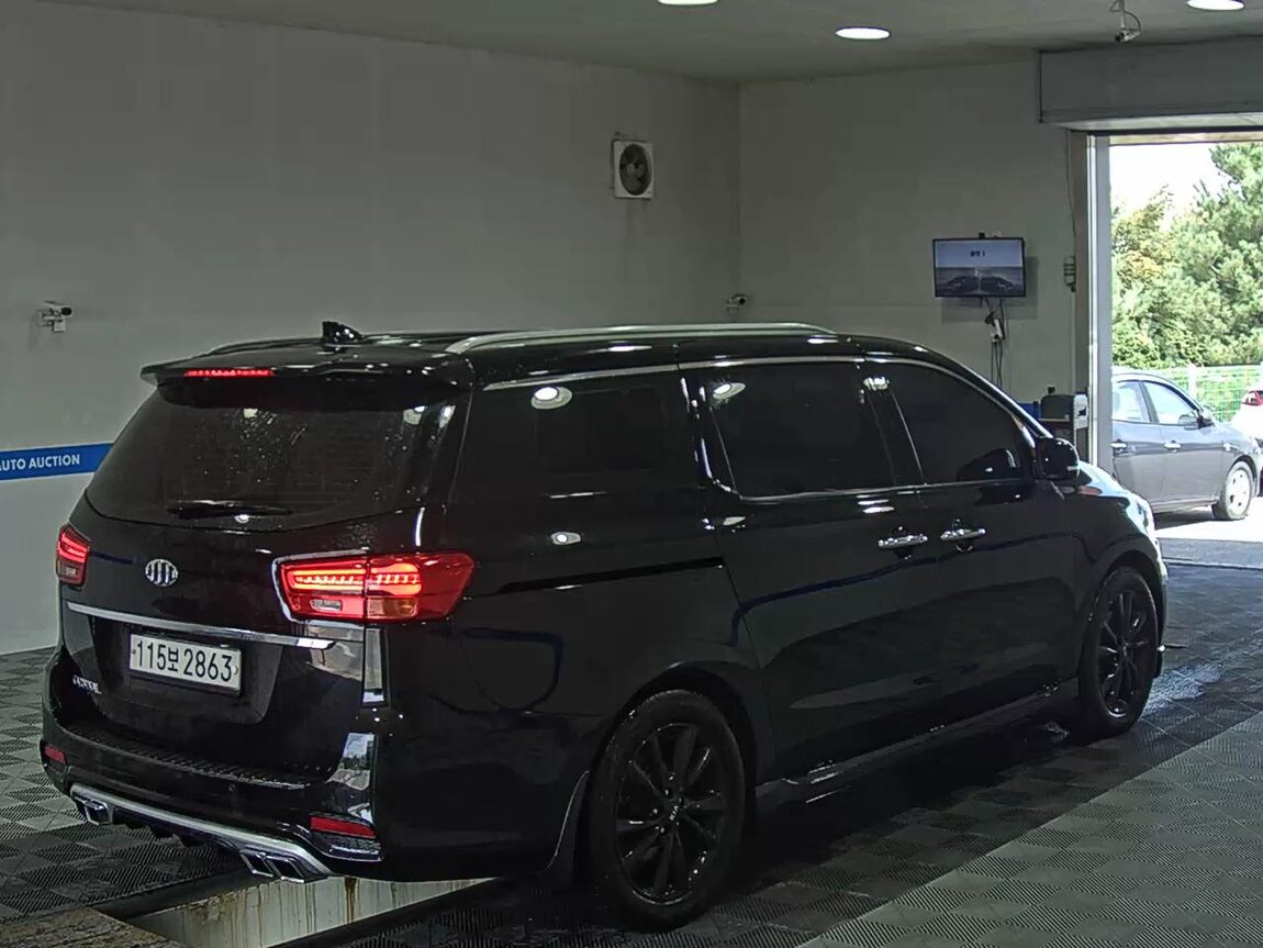 KIA THE NEW CARNIVAL 9-SEATER DIESEL PRESTIGE 2019 - zdjęcie 5