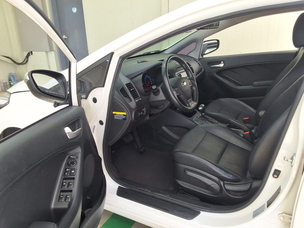 KIA K3 1.6 GDI LUXURY 2015 - zdjęcie 11