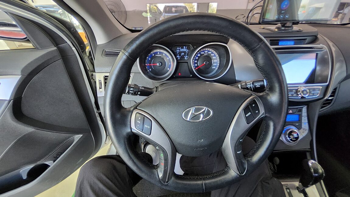 HYUNDAI AVANTE MD M16 GDi SMART 2014 - zdjęcie 17