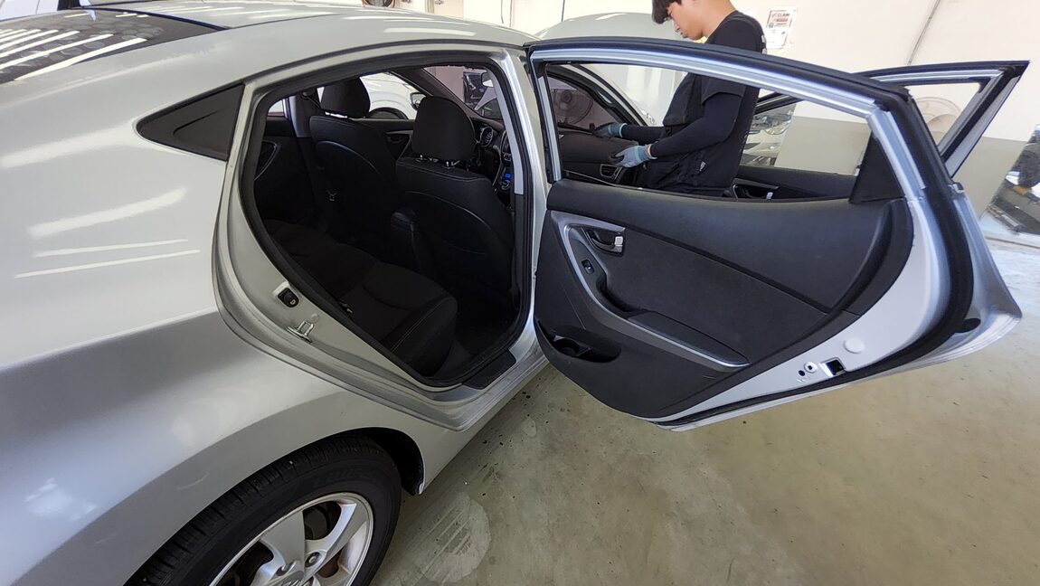 HYUNDAI AVANTE MD M16 GDi SMART 2014 - zdjęcie 13