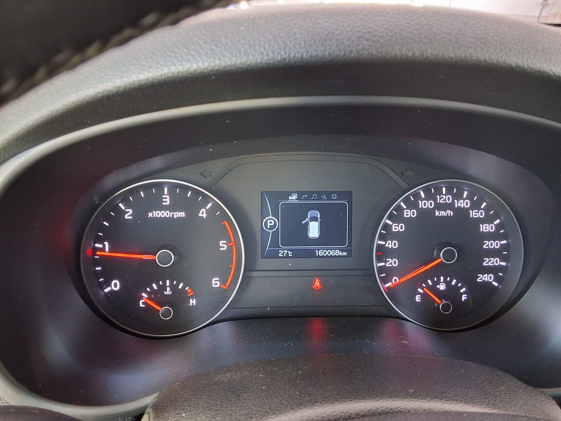 KIA NEW SPORTAGE 1.7 2WD NOBLESSE 2016 - zdjęcie 9