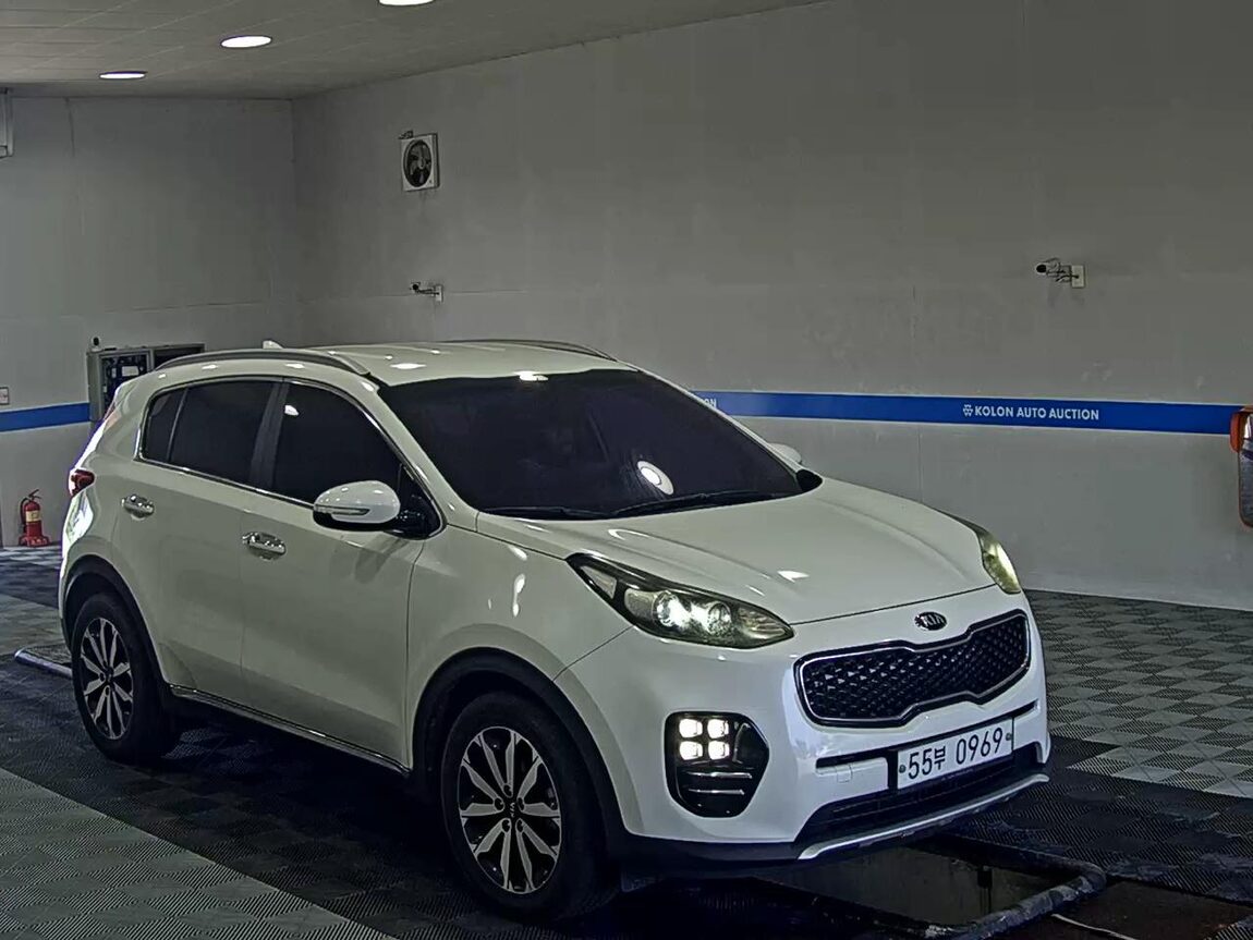 KIA NEW SPORTAGE 1.7 2WD NOBLESSE 2016 - zdjęcie 3