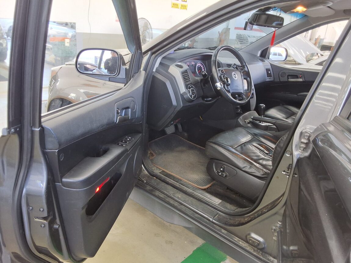 KG MOBILITY (SSANGYONG) KORANDO SPORTS CX7 4WD VISION 2013 - zdjęcie 10