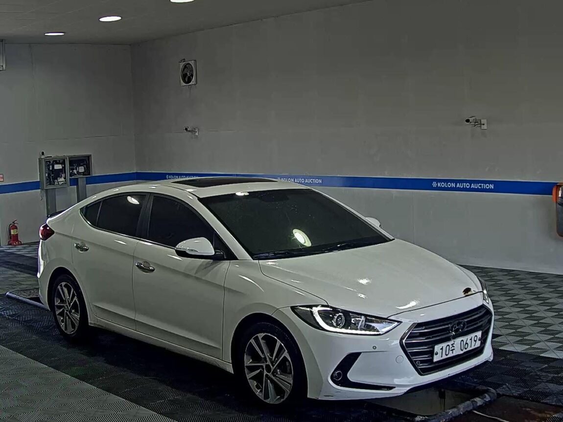 HYUNDAI AVANTE AD 1.6 DIESEL PREMIUM 2017 - zdjęcie 3