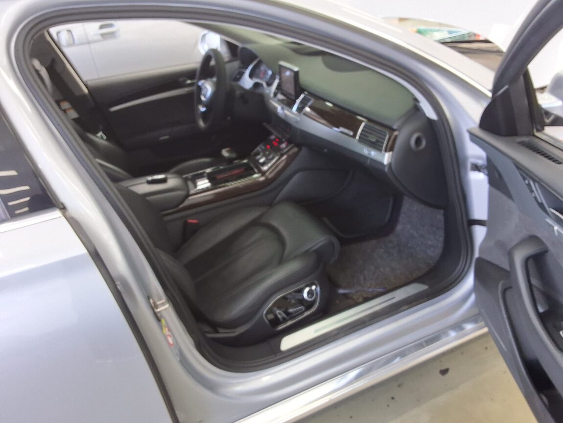 AUDI A8 (3RD GEN) 60 TDI QUATTRO 2015 - zdjęcie 14