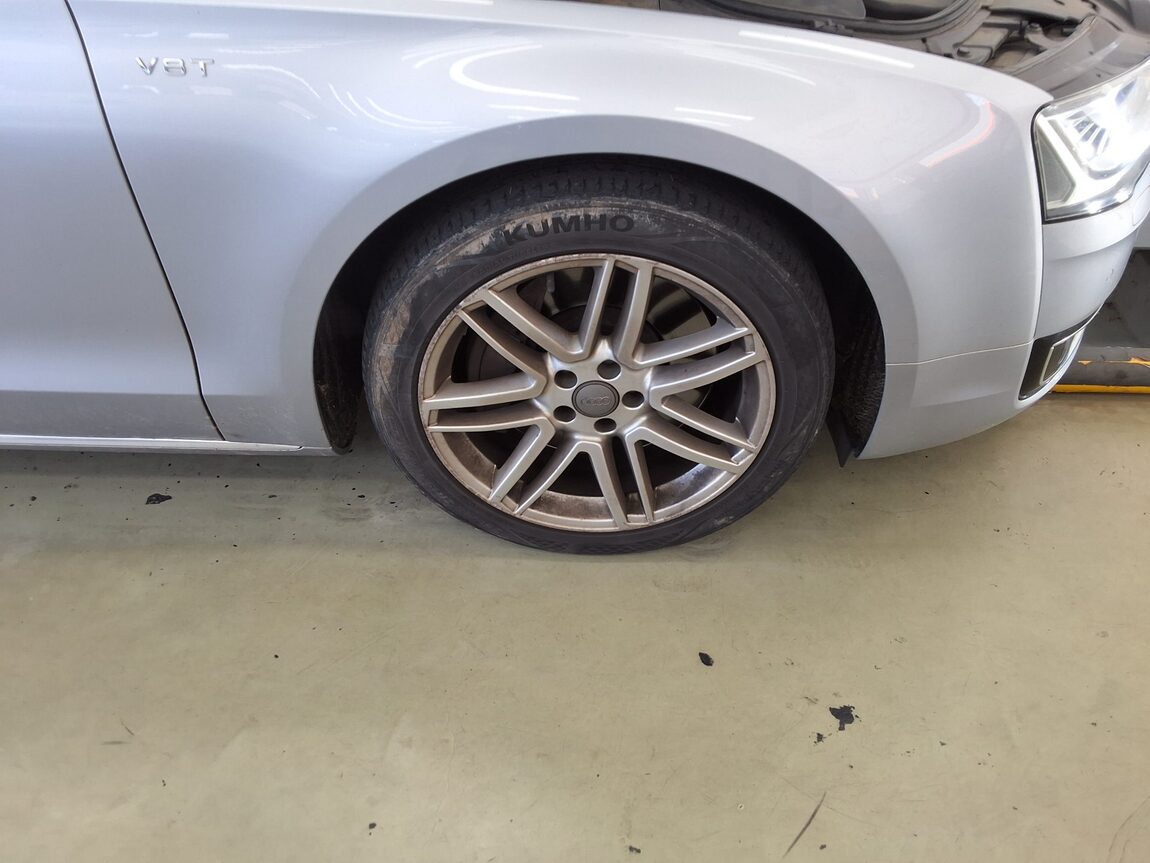 AUDI A8 (3RD GEN) 60 TDI QUATTRO 2015 - zdjęcie 24