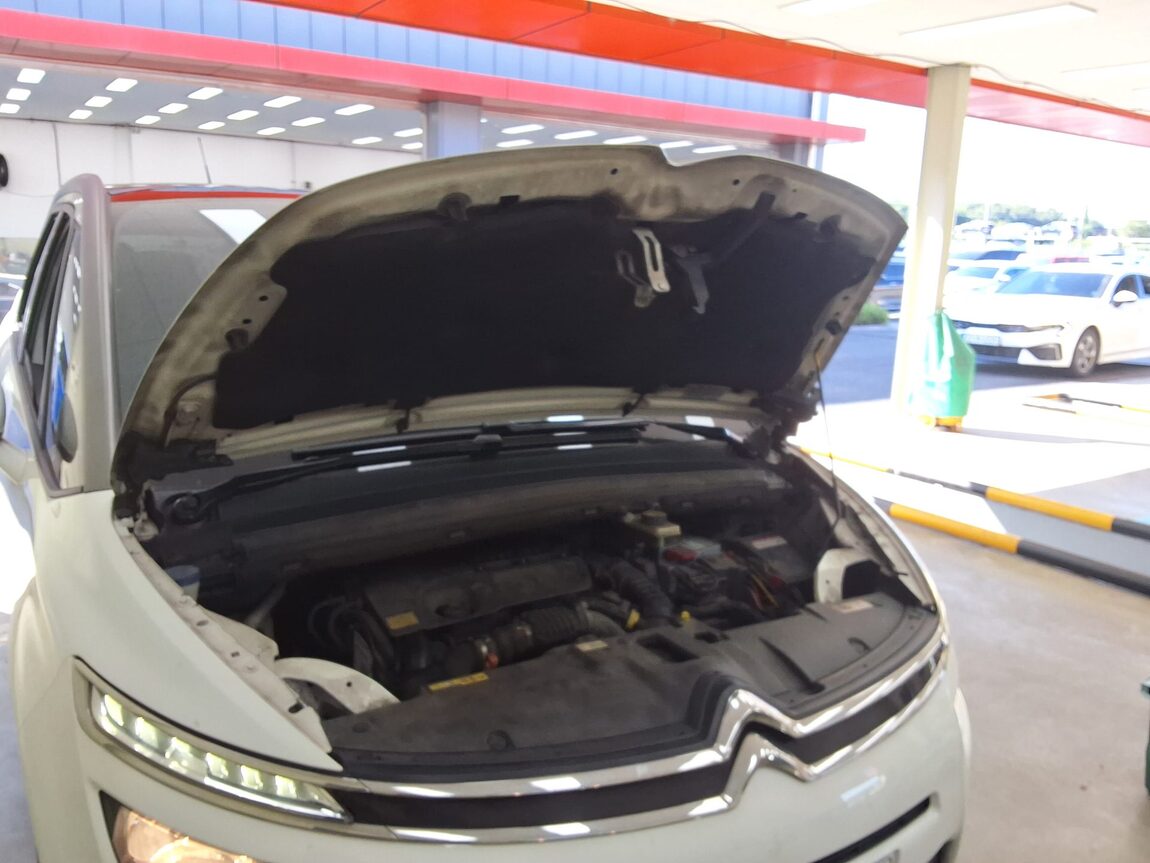CITROEN C4 PICASSO (SPACE TOURER) GRAND 1.6 BlueHDi INTENSIVE 2017 - zdjęcie 18