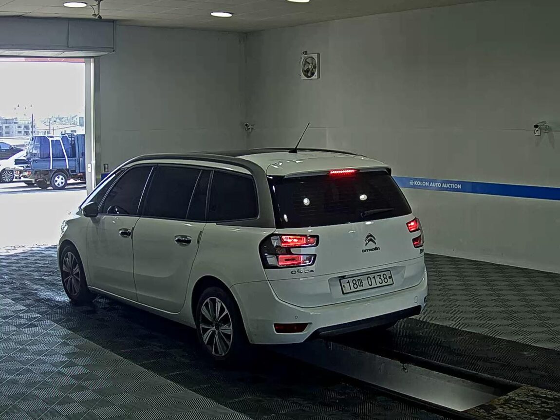 CITROEN C4 PICASSO (SPACE TOURER) GRAND 1.6 BlueHDi INTENSIVE 2017 - zdjęcie 6