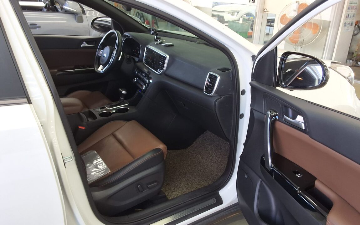 KIA SPORTAGE THE BOLD R2.0 DIESEL 2WD INTELLIGENT 2019 - zdjęcie 14