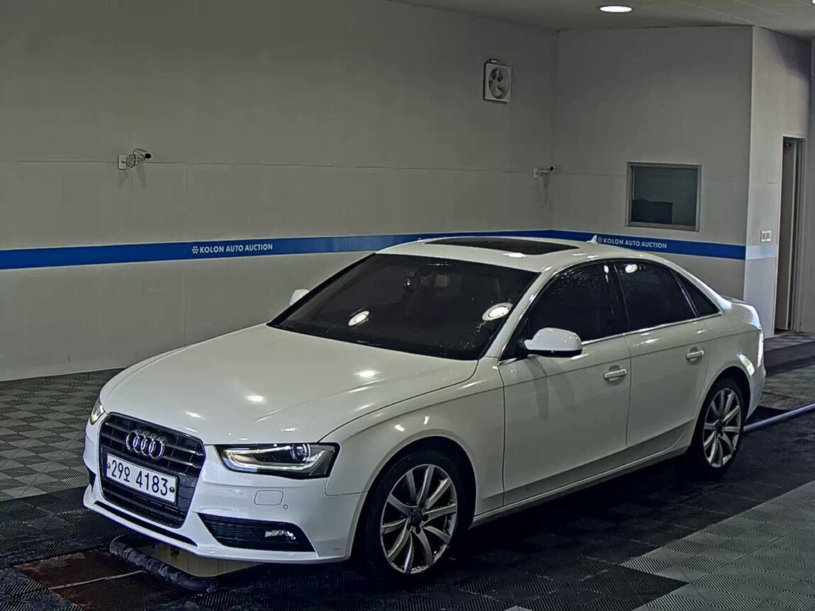 AUDI A4 (4TH GEN) 2.0 TDI DYNAMIC 2014 - zdjęcie 2