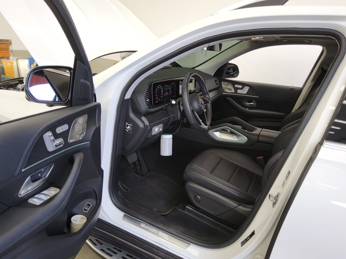 MERCEDES-BENZ GLE-CLASS (4TH GEN) GLE 300d 4MATIC 2024 - zdjęcie 10