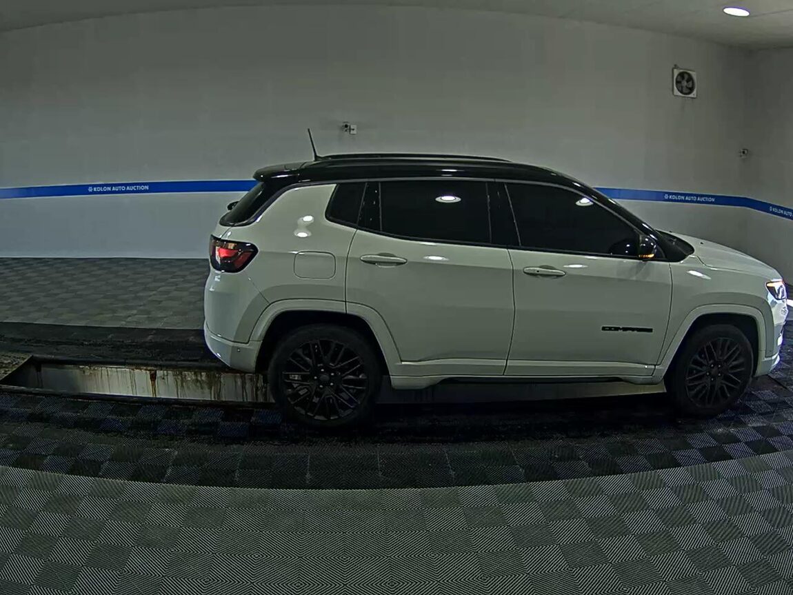 JEEP COMPASS (MP) 2.4 AWD S 2022 - zdjęcie 4