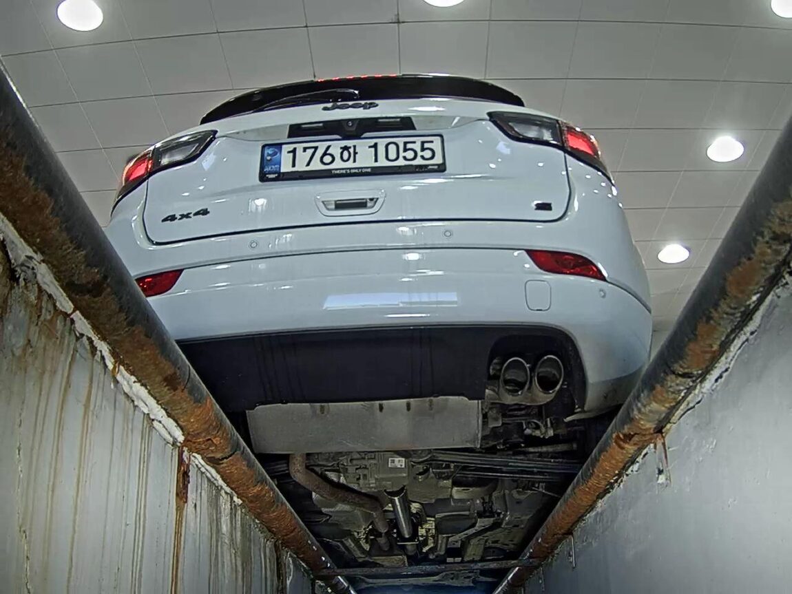 JEEP COMPASS (MP) 2.4 AWD S 2022 - zdjęcie 8