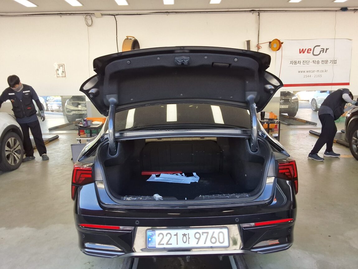 KIA THE NEW K5 (DL3) 2.0 GASOLINE PRESTIGE 2024 - zdjęcie 16