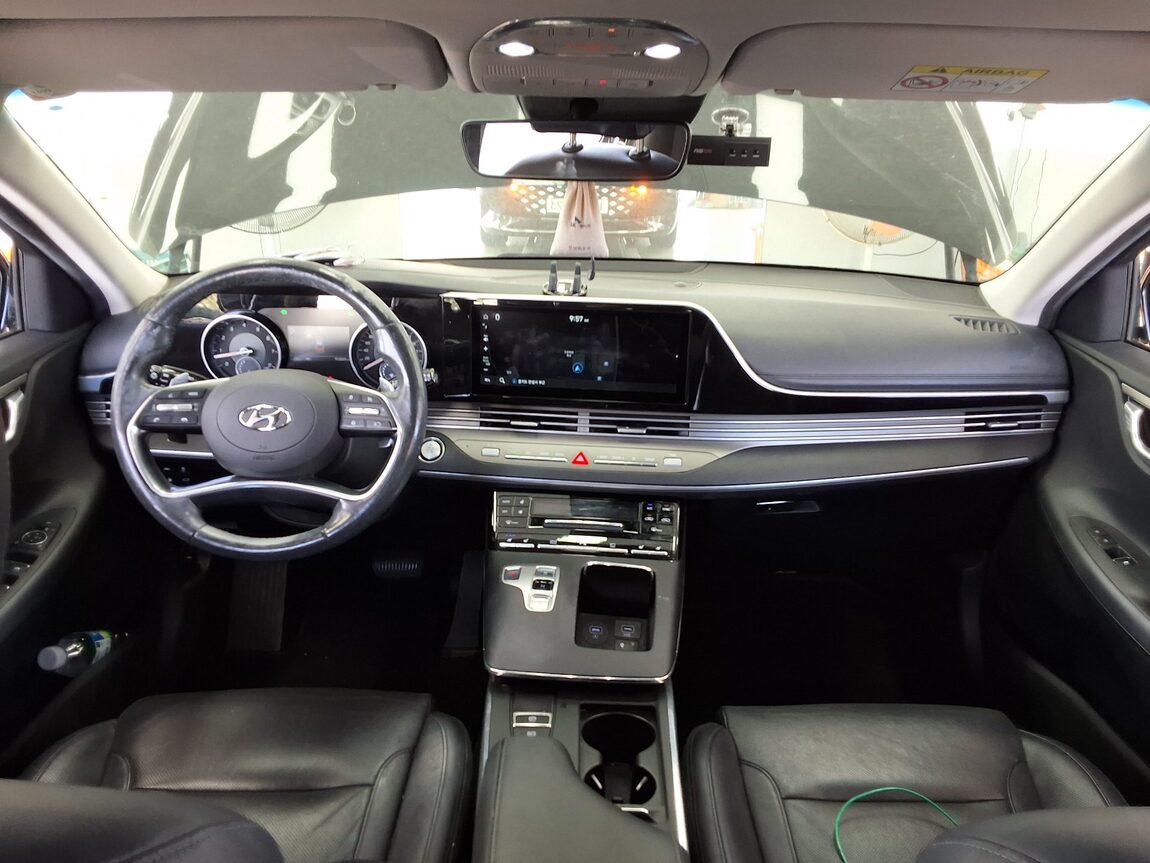 HYUNDAI THE NEW GRANDEUR IG GASOLINE 2.5 PREMIUM CHOICE 2020 - zdjęcie 12
