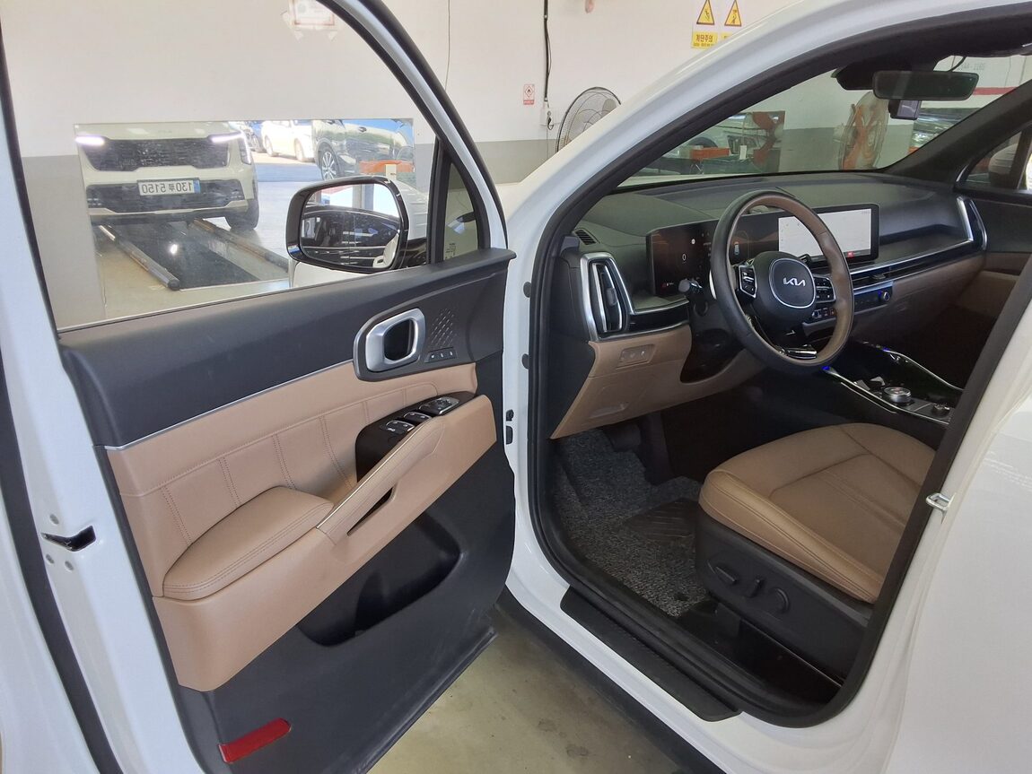 KIA THE NEW SORENTO (MQ4) 2.5 GASOLINE 2WD NOBLESSE 2025 - zdjęcie 10