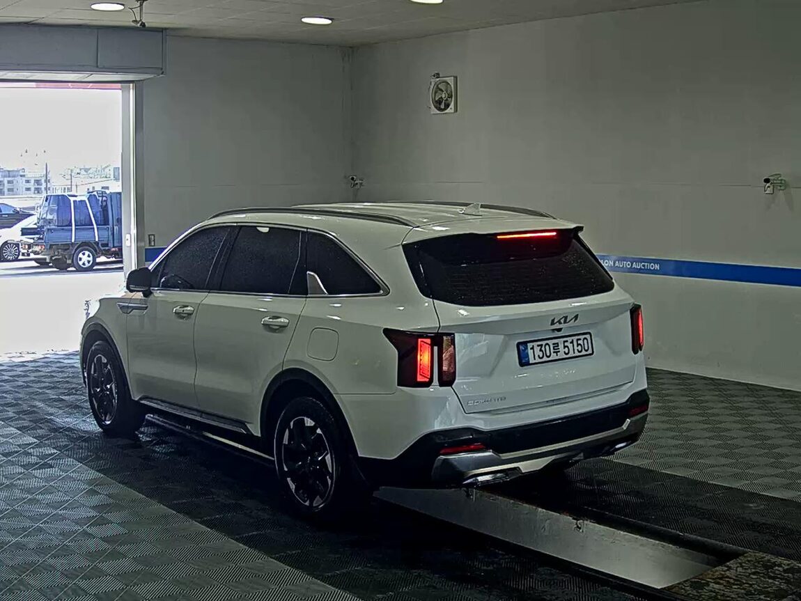KIA THE NEW SORENTO (MQ4) 2.5 GASOLINE 2WD NOBLESSE 2025 - zdjęcie 6
