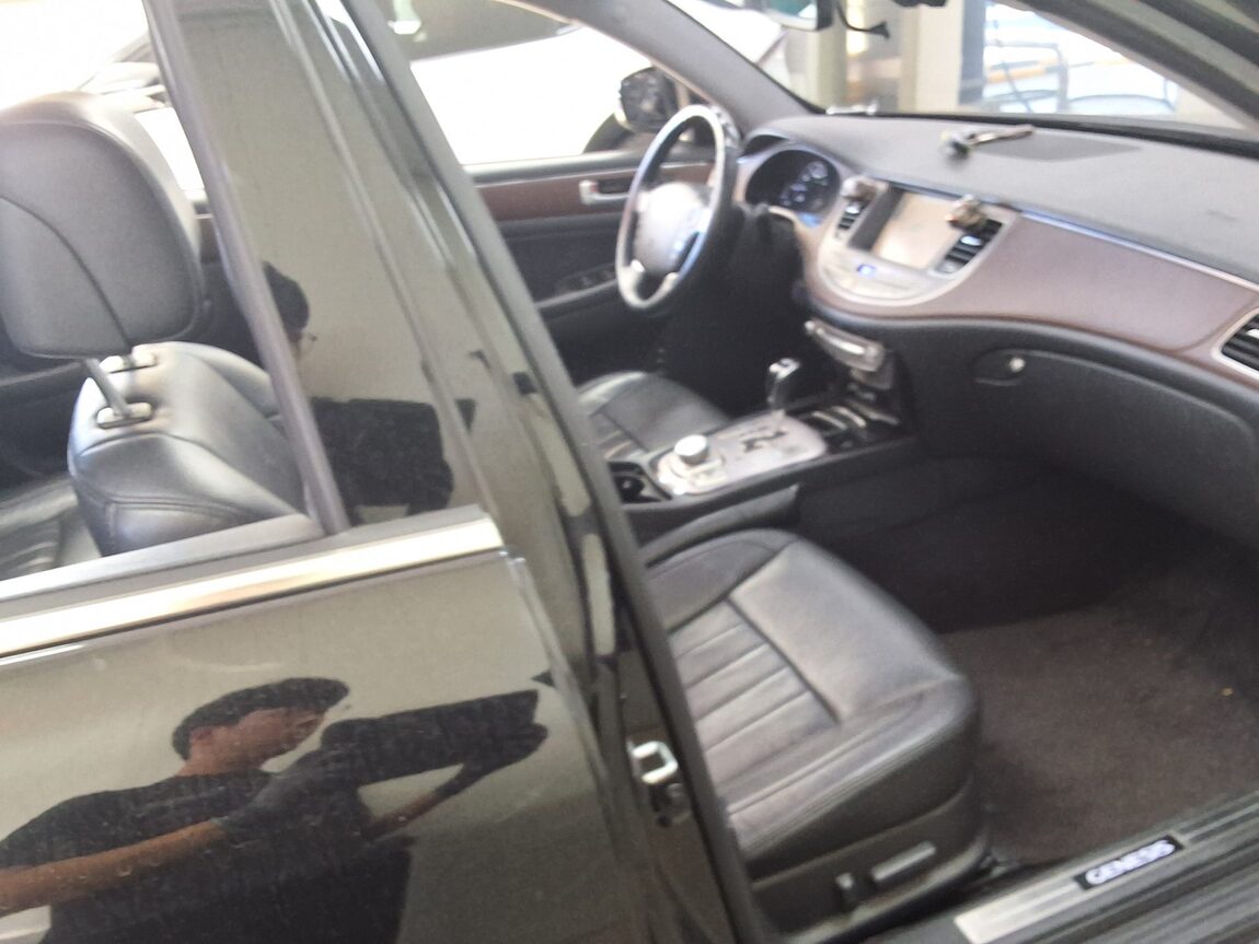 HYUNDAI GENESIS BH 330 LUXURY VIP PACK 2012 - zdjęcie 15