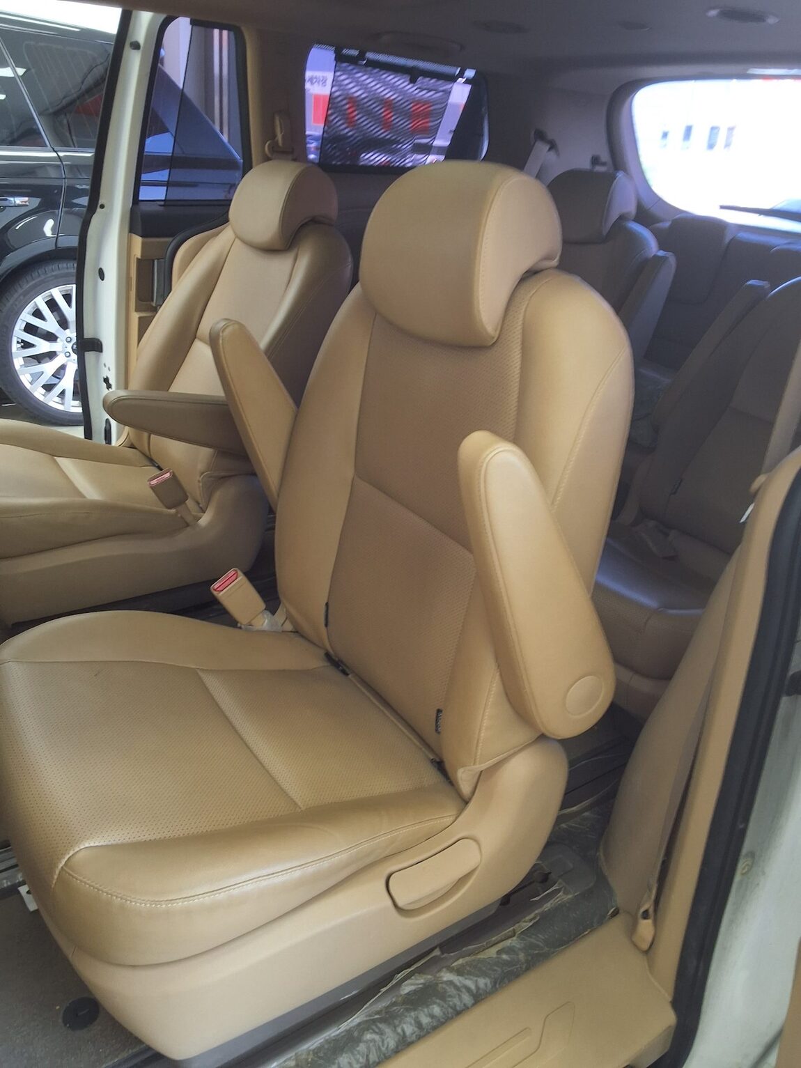 KIA THE NEW CARNIVAL 9-SEATER DIESEL PRESTIGE 2019 - zdjęcie 12