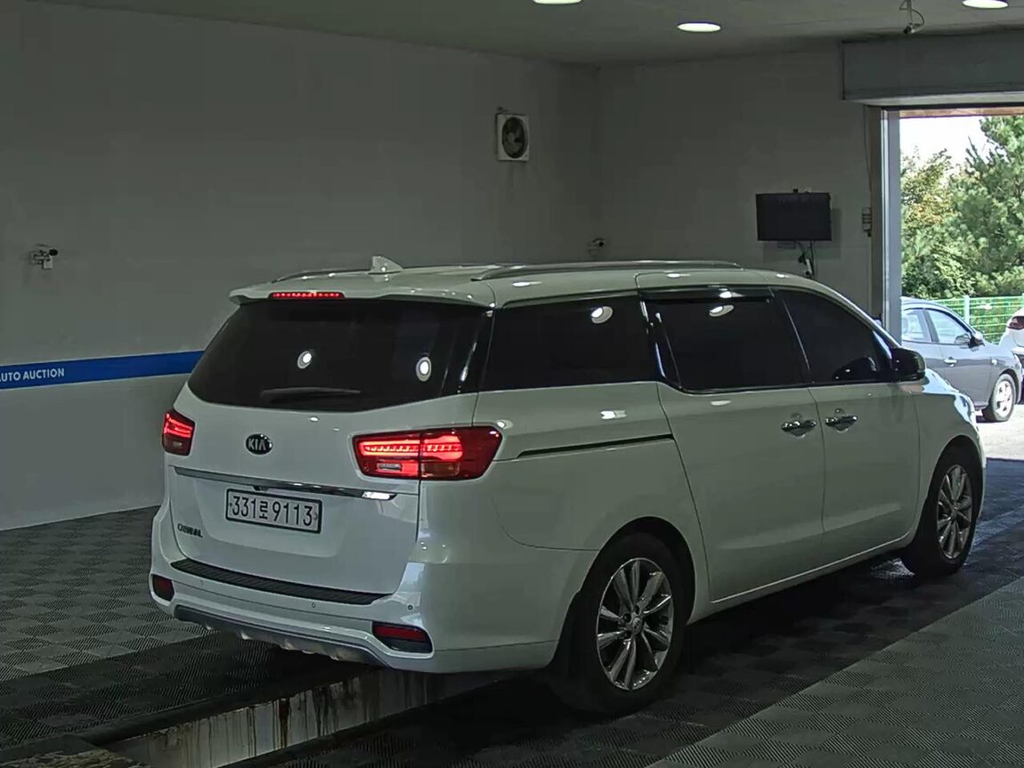 KIA THE NEW CARNIVAL 9-SEATER DIESEL PRESTIGE 2019 - zdjęcie 5