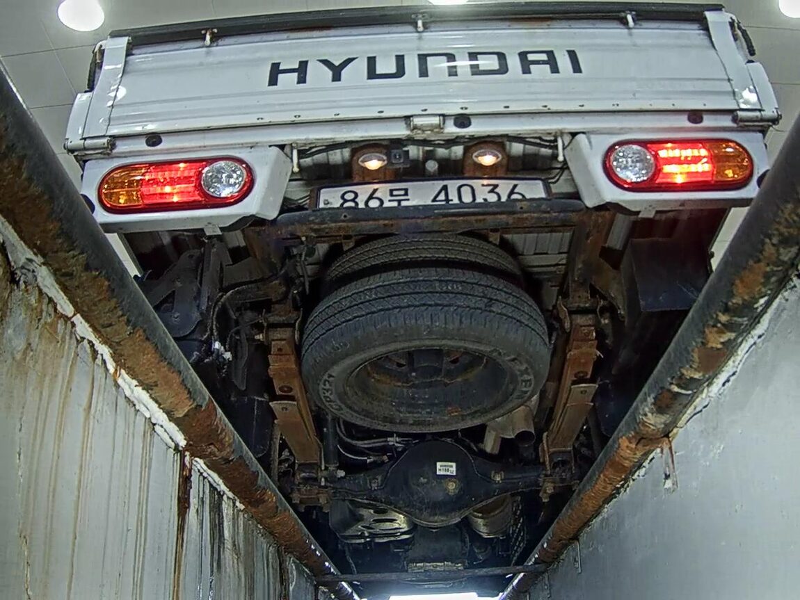 HYUNDAI PORTER II CRDi SUPER CAB EXTRA LONG WHEELBASE SMART 2022 - zdjęcie 8