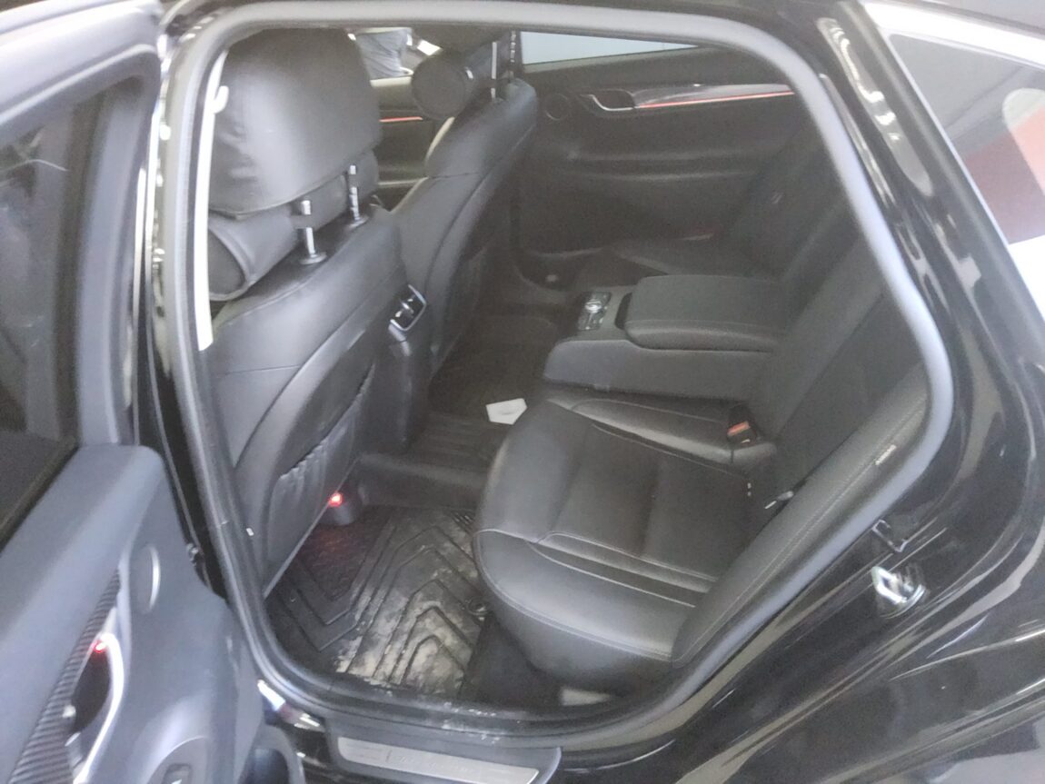 HYUNDAI GRANDEUR IG 3.0 GDi PREMIUM 2019 - zdjęcie 12