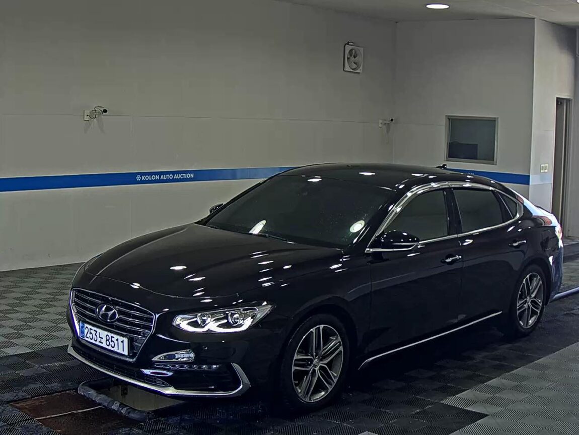 HYUNDAI GRANDEUR IG 3.0 GDi PREMIUM 2019 - zdjęcie 2