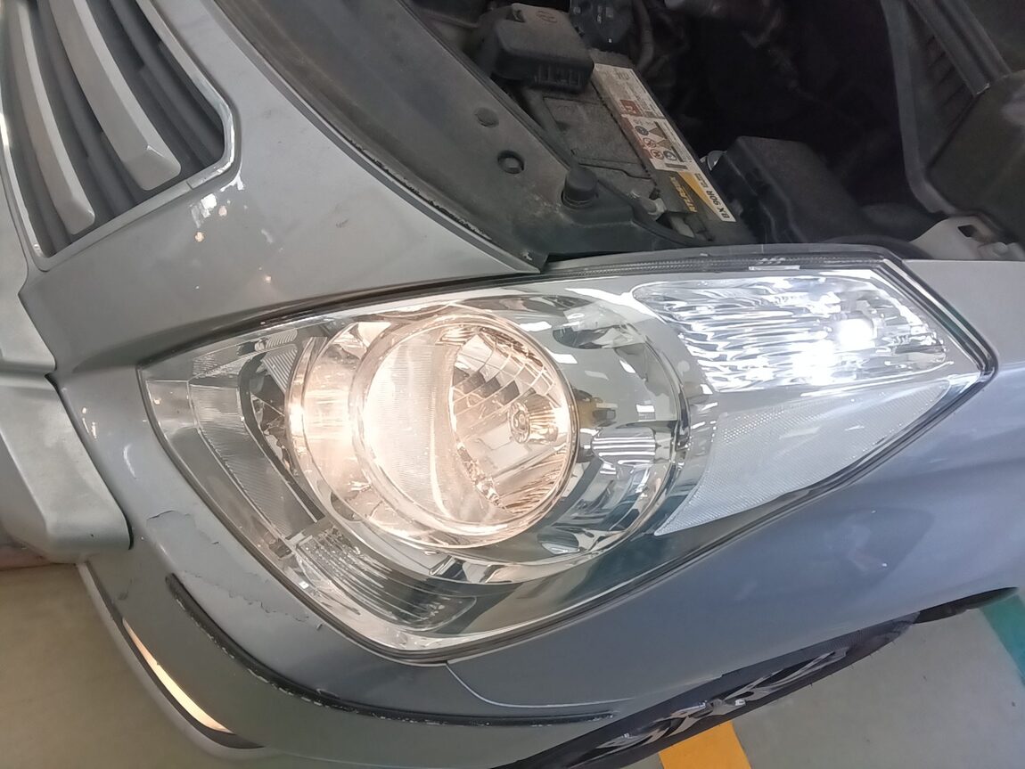 HYUNDAI GRAND STAREX 5-SEATER DIESEL VAN MODERN 2017 - zdjęcie 29