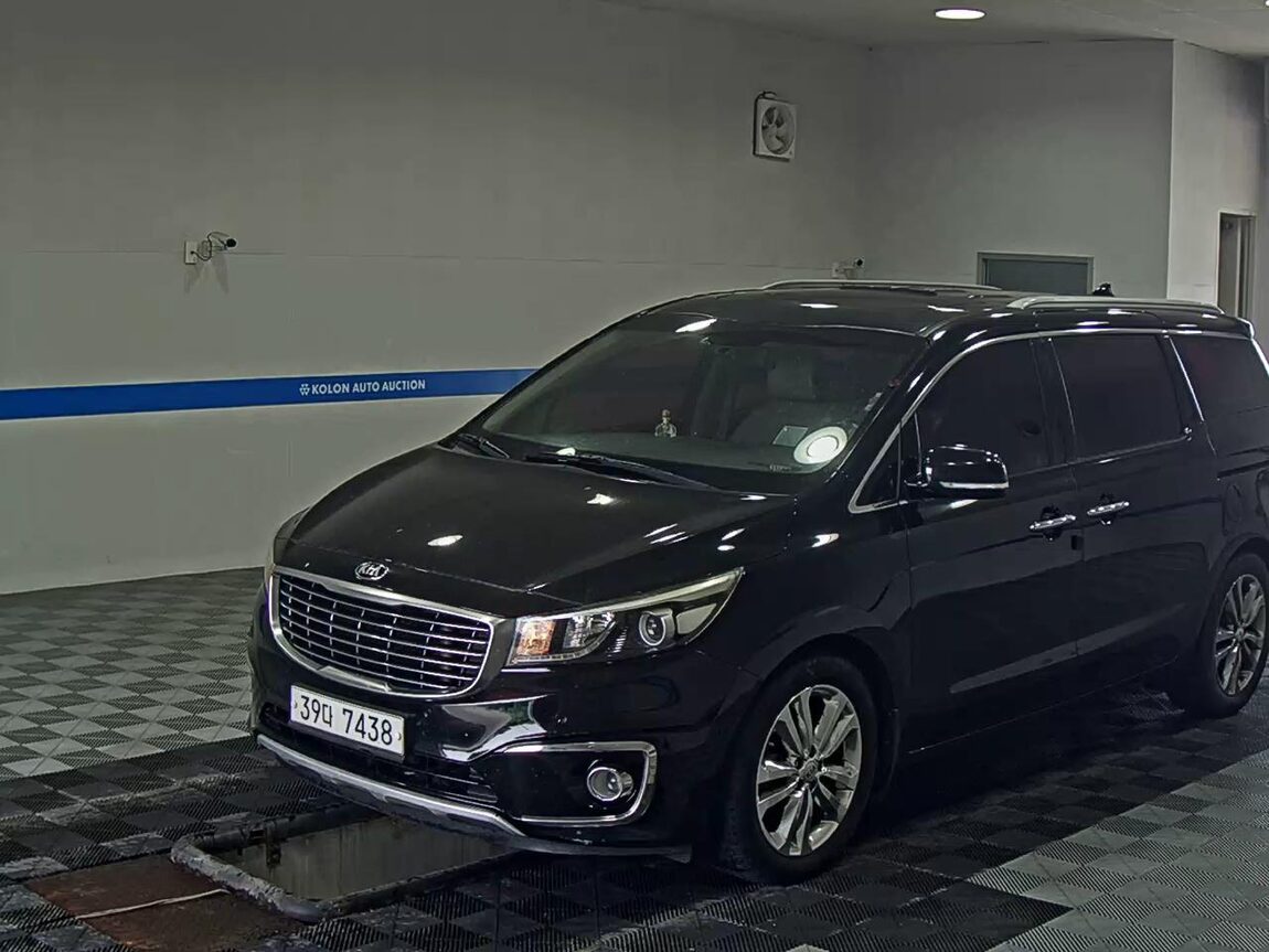 KIA ALL NEW CARNIVAL 9-SEATER DIESEL PRESTIGE 2016 - zdjęcie 2